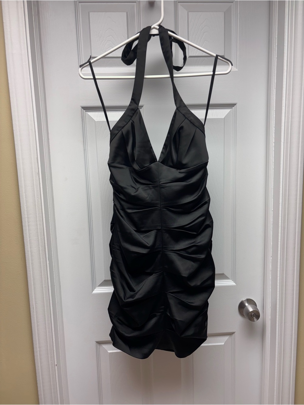 BCBGMAXAZRIA Black Satin Ruched Halter Mini Dress – Tagged Size 4 (Looks XS/0-2)
